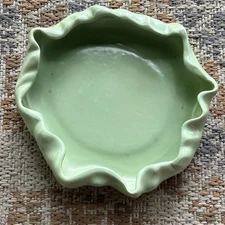 Metlox Poppytrail Pottery Ruffled Round Bowl Tray Metlox 737 Jade Mint Green MCM