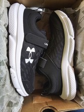 Under Armour UA BPS Assert 10 Wide AC Boys' Sneakers Hook  Loop 3Y Black White