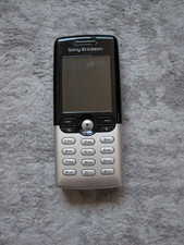 Sony Ericsson Cell Phone T616