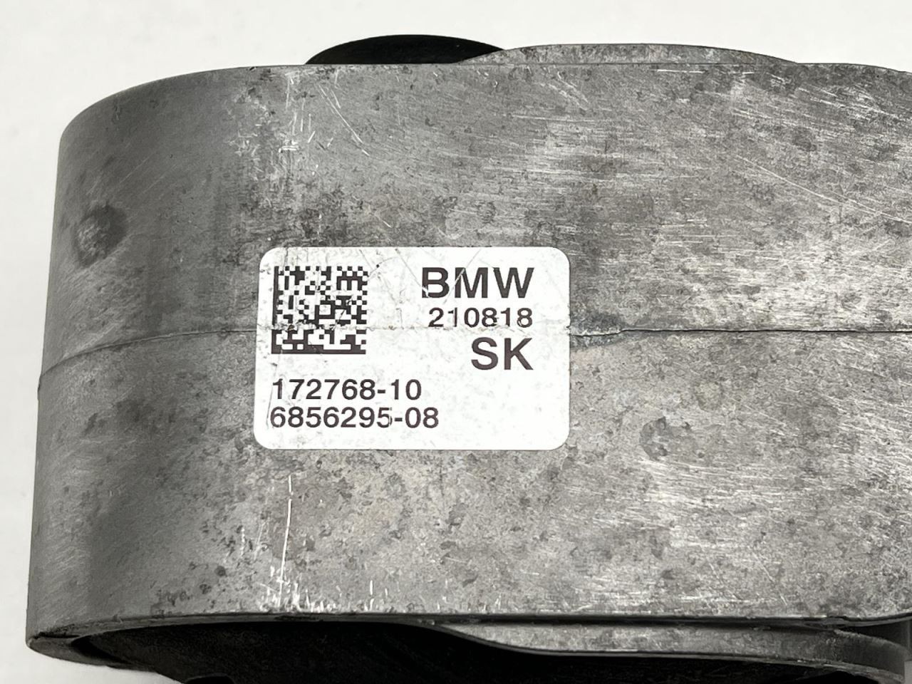 BMW i8 2014-2019 Support bracket