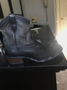 women's ariat ankle boots