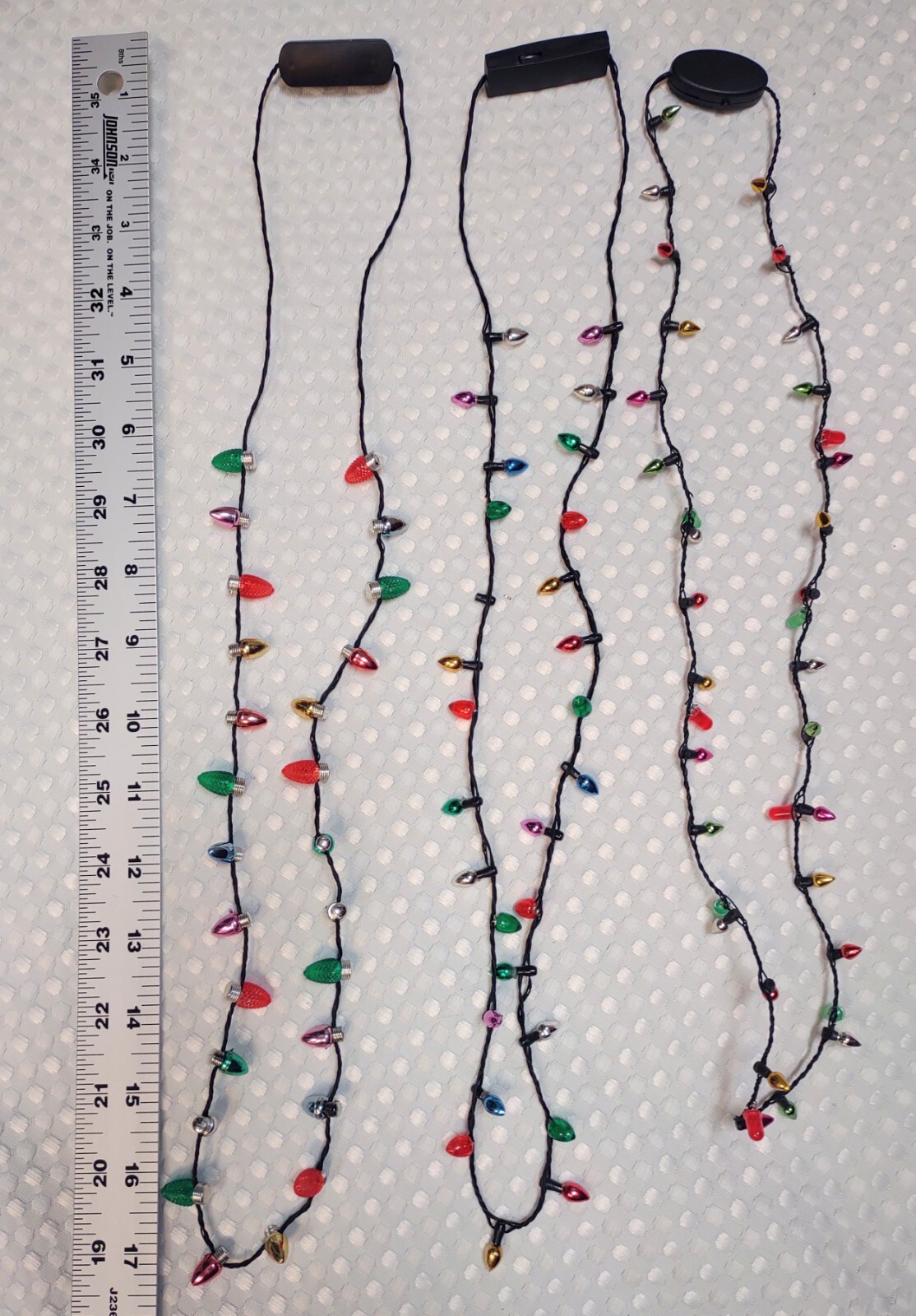 Christmas Holiday Light Bulb Necklace Multicolor New Batteries Needed