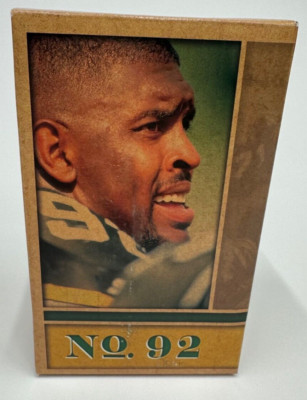 2005 Reggie White Green Bay Packers Retirement Figure Sentry Foods 6  Tall - NEW