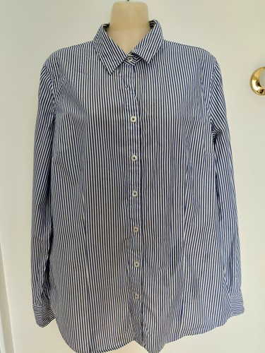 "Van Heusen" Ladies Blue /White Stripes Classic Fit Long Sleeve shirt - Size L/G