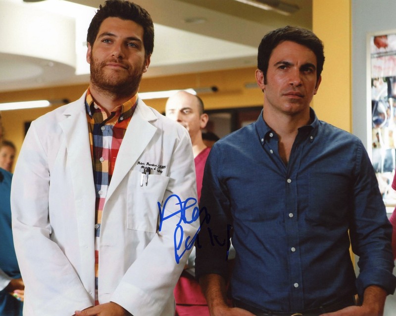 Adam Pally "The Mindy Project" AUTOGRAPH Signed 8x10 Photo B ACOA