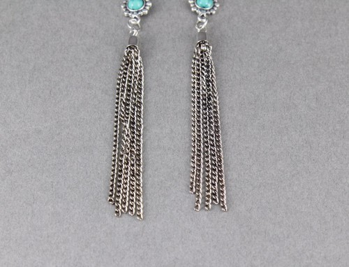 Silver Turquoise tassel earrings dangle fringe lightweight earrings 4" long - 第 5/6 張圖片