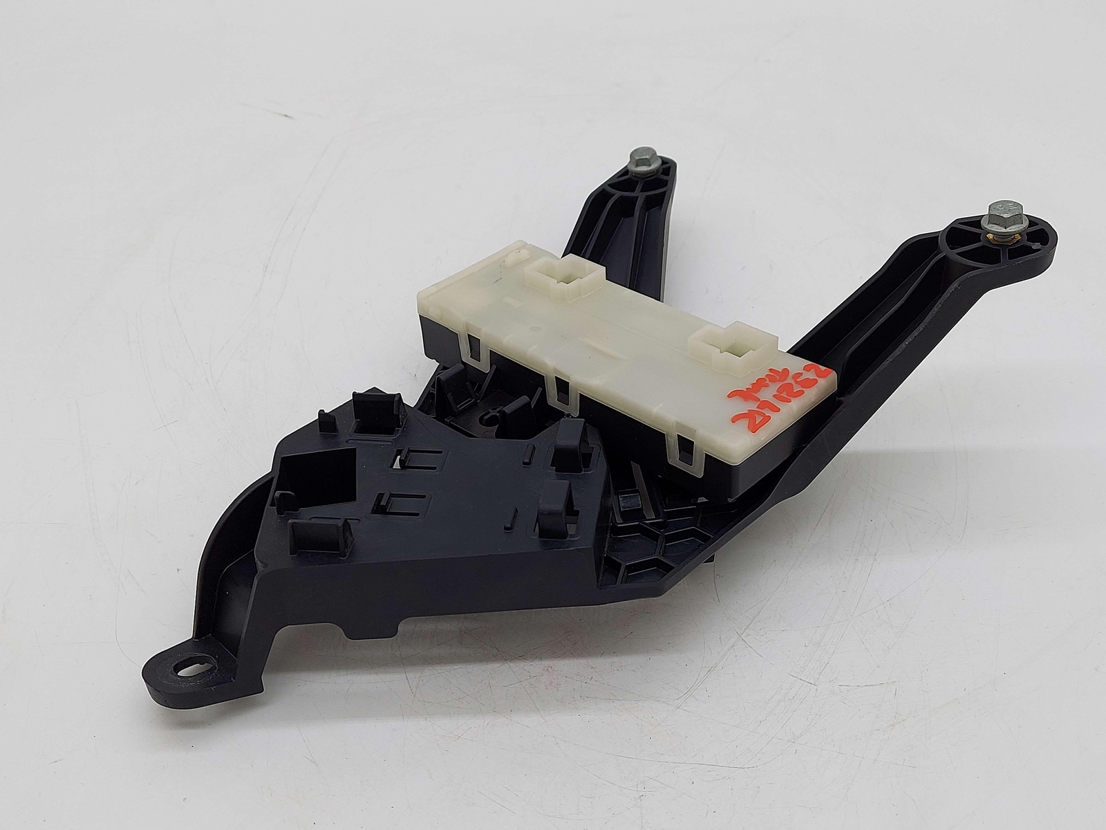 19-20 Mercedes E63s AMG W213 Trunk Lid Control Module A2135451340 