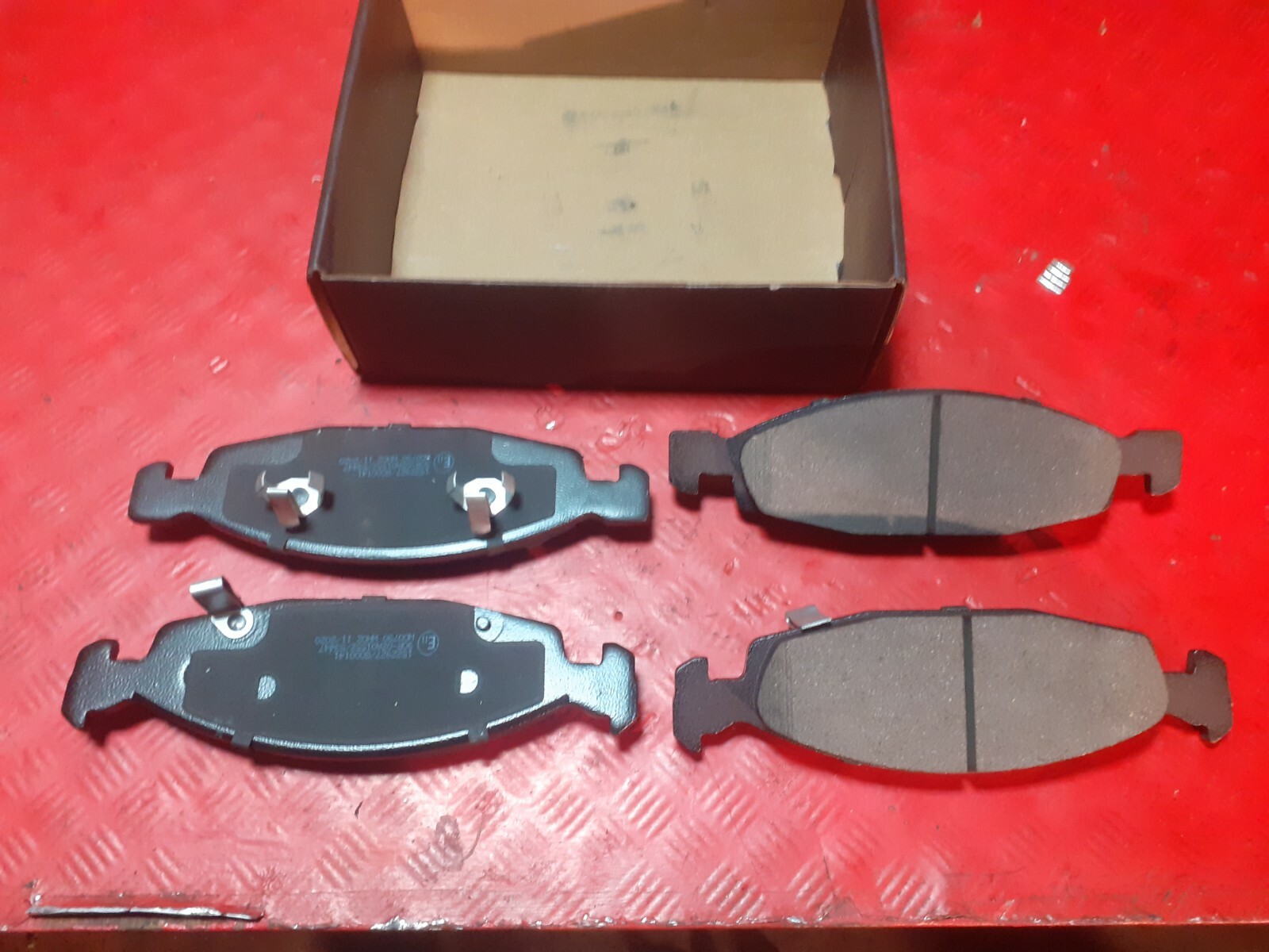 Plaquettes de frein avant Jeep Grand Cherokee II 2.7 WJ pièces de rechange d'origine