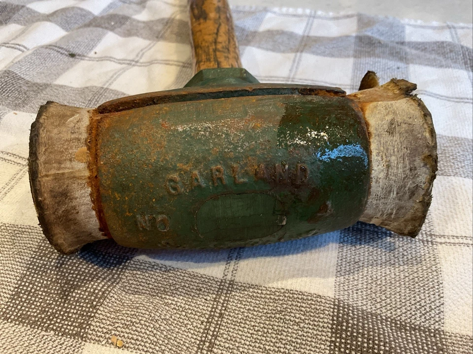 Garland Saco, Maine No. 4 Split Head Rawhide Mallet - Image 4 of 4