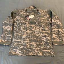 Defender M Army Combat Jacket Mens Sm. Long ACU Digital Camo FR Top Military BDU