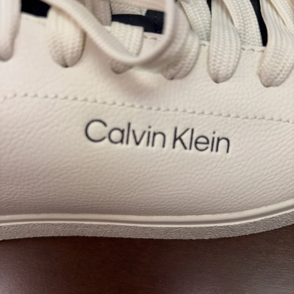 Calvin Klein Jeans Women’s Size 7 Sneakers - Image 4 of 4