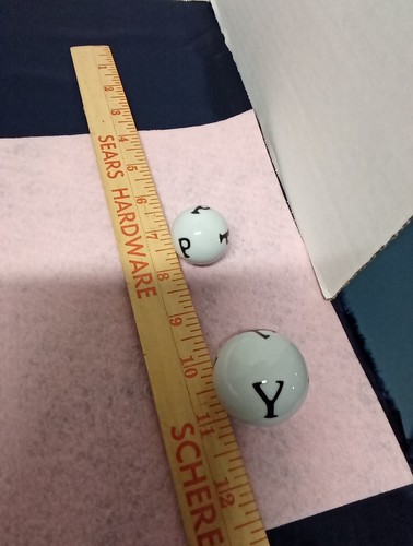 26 Pieces Vtg-Style Ceramic Porcelain Balls Vario Letters 2 sizes FINAL 1/2 Off - Picture 11 of 12