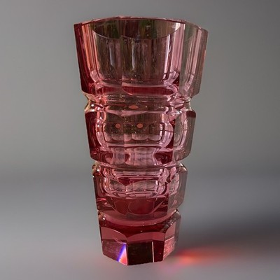 Cranberry Vintage Ceska Moser-Style Faceted Vase Designed by Josef Hoffman