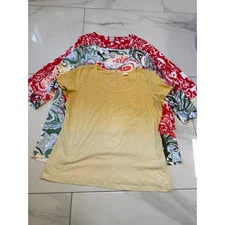 Chico’s Women’s Multiple Color Tshirts Size 2 US size L