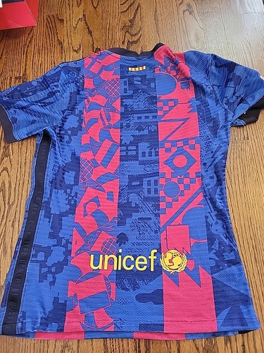 Nike FCB Barcelona Futbol Soccer Shirt Jersey Womens Large Top Ladies - Picture 9 of 9