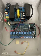 Altronix Access Power Controller, Power Supply/Charger 8 Fused Relay AL1024ULACM
