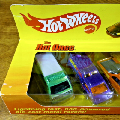 Hot Wheels The Hot Ones 6-Pack Weekend Machines Super Van El