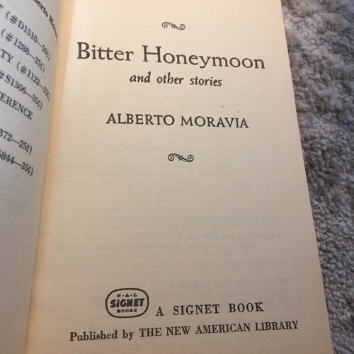 Bitter Honeymoon Romance Anthologies Paperback Book Alberto Moravia Signet 1958 - Picture 14 of 19