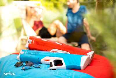 Spyra SpyraThree Mechanical Red Blue Duel Water Gun Tactical