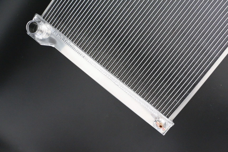 适合 1989 - 1991 雪佛兰 R2500 Suburban GMC R3500 7.4L 3 行铝散热器 — 第 4/4 张图片