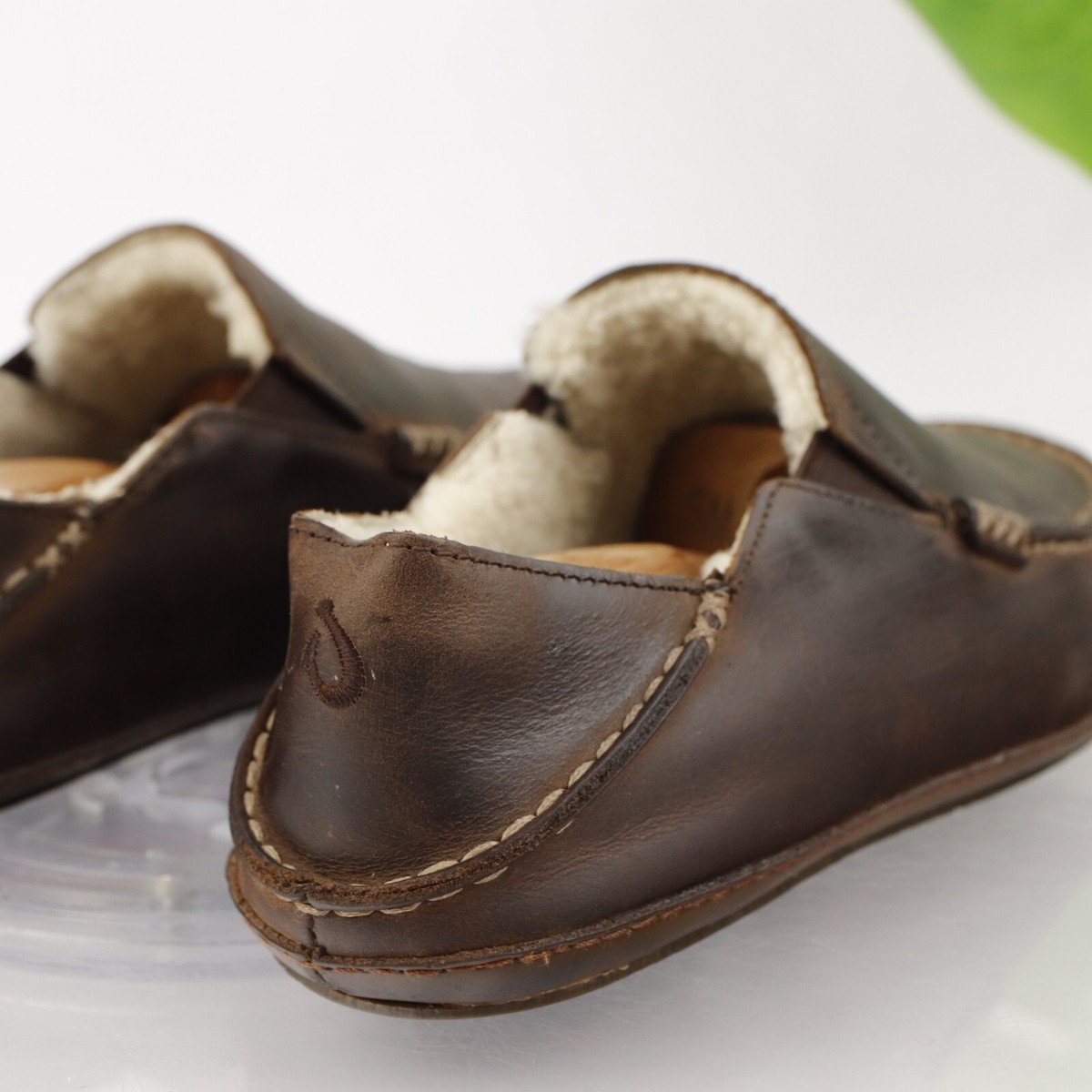 OluKai Moloa Slipper Brown Leather Shearling Lined Men’s 8 EU 41 Slip On House OluKai Moloa Slip On - Clay/Toffee | Slippers | Huckberry main image 3