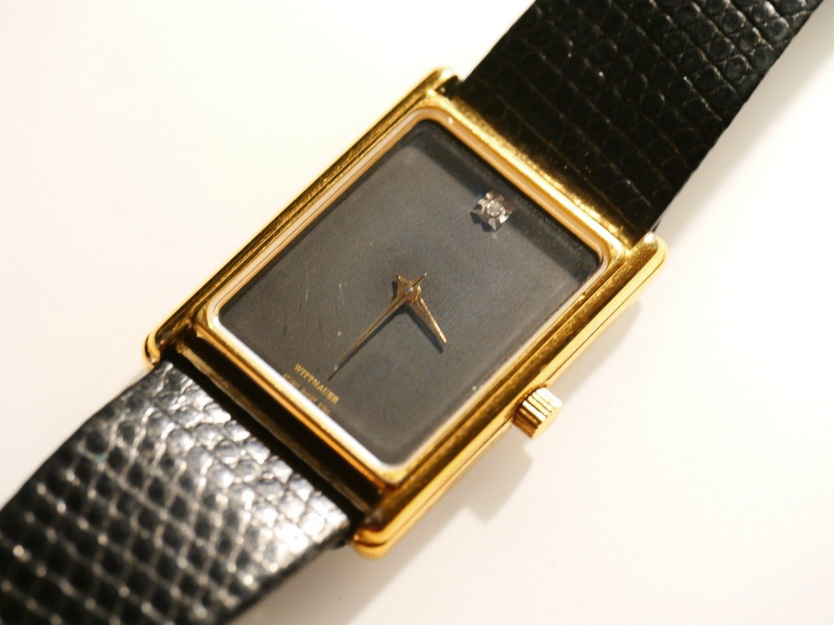 Vintage WITTNAUER TANK Dress Mens Watch Quartz Gold Tone  display picture 2