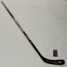 PATRICK SHARP SIGNED FULL SIZE HOCKEY STICK CHICAGO BLACKHAWKS JSA COA
