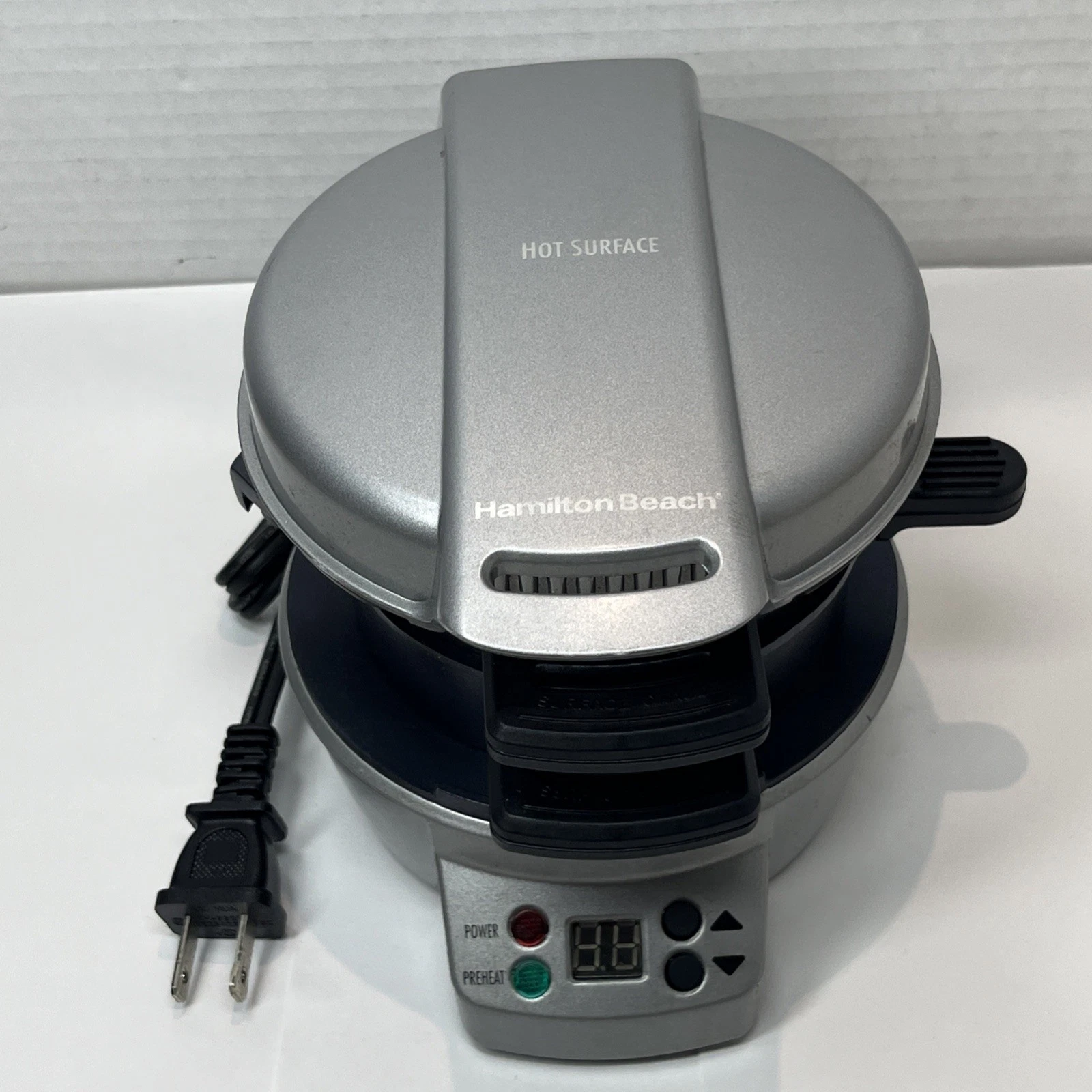 Hamilton Beach Quick and Easy Breakfast Sandwich Maker Model 25478R Non Stick