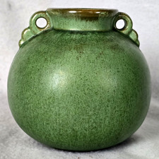 Early Frankoma Pottery Matte Green Vase w Puma Cat Mark 1930s Ada Clay