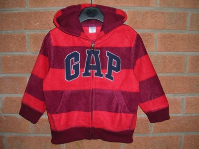 gap fleece jacket