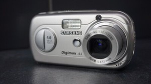 Samsung Digimax A4 4.0MP Digital Camera  - Silver
