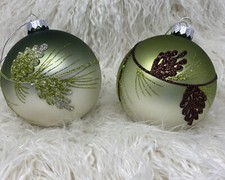 Set of 2 Brown Green Pine Cones Design Christmas Holiday Ornaments Round 4  