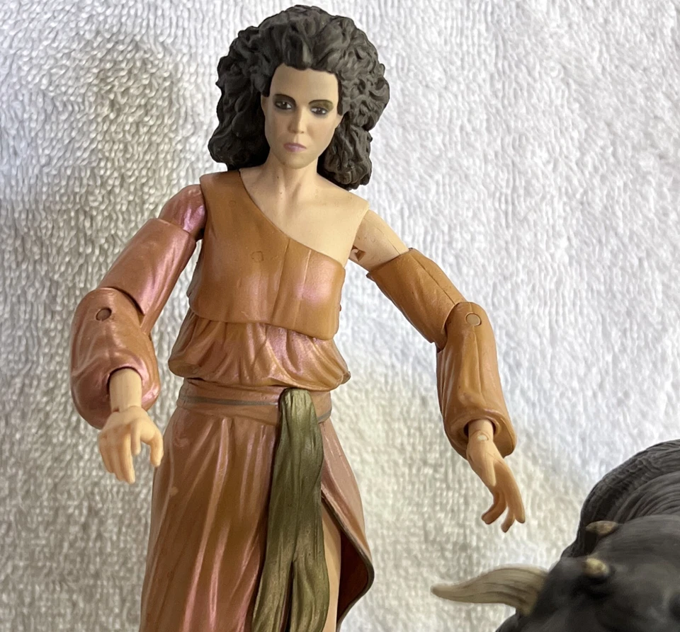 ZUUL • DANA BARRETT • DIAMOND SELECT 1984 GHOSTBUSTERS SERIES Foto 4 de 4