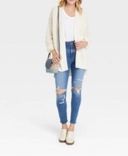 Women  s Universal Thread High Rise Distressed Skinny Jeans 00 short Retail 32