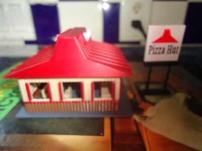 HO PIZZA HUT RESTAURANT BUILDING