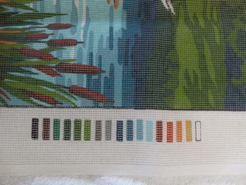 1970'S ROYAL PARIS STAMPED CANVAS # 13284 MALLARDS IN MID-FLIGHT  14" X 18" - Image 4 of 4