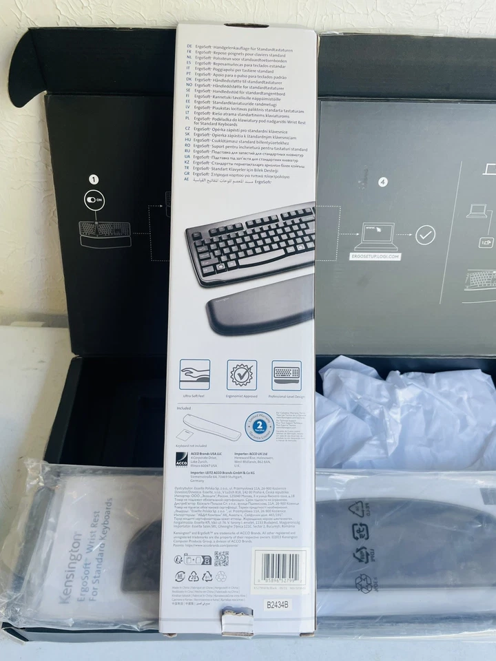 Kensington ErgoSoft Wrist Rest for Standard Keyboards 17" x 3.94" x .6” - Image 4 of 4