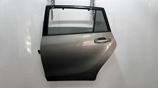 Porte arrière et accessoires Toyota VERSO