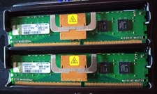 1 pair (1 GB total) - KINGSTON 512MB UW727-IFA-INTCOS 1Rx8 PC2-4200 ECC MEMORY