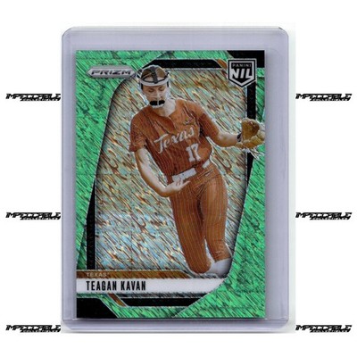 2025 Panini Texas NIL - Green Shimmer Prizm #19 Teagan Kavan Rookie SP
