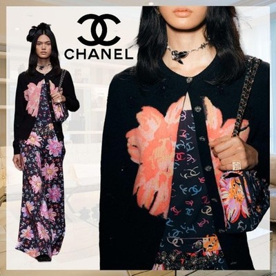 CHANEL Black/Multicolor Logo Sequin/Floral Knit Cardigan Sweater F 34/US 2