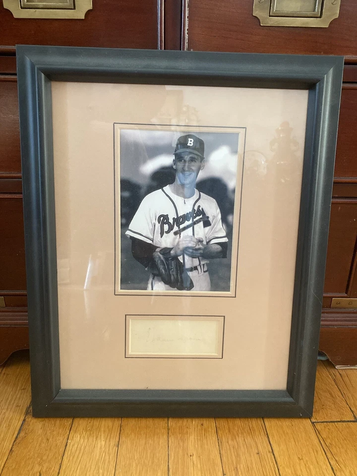 BOSTON BRAVES MLB - WARREN SPAHN AUTOGRAPH CLIPPED FRAMED B&W PHOTO Red Sox HOF - Image 3 of 4