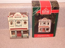 Hallmark Five and Ten Cent Store Nostalgic Houses & Shops 1992 In Box