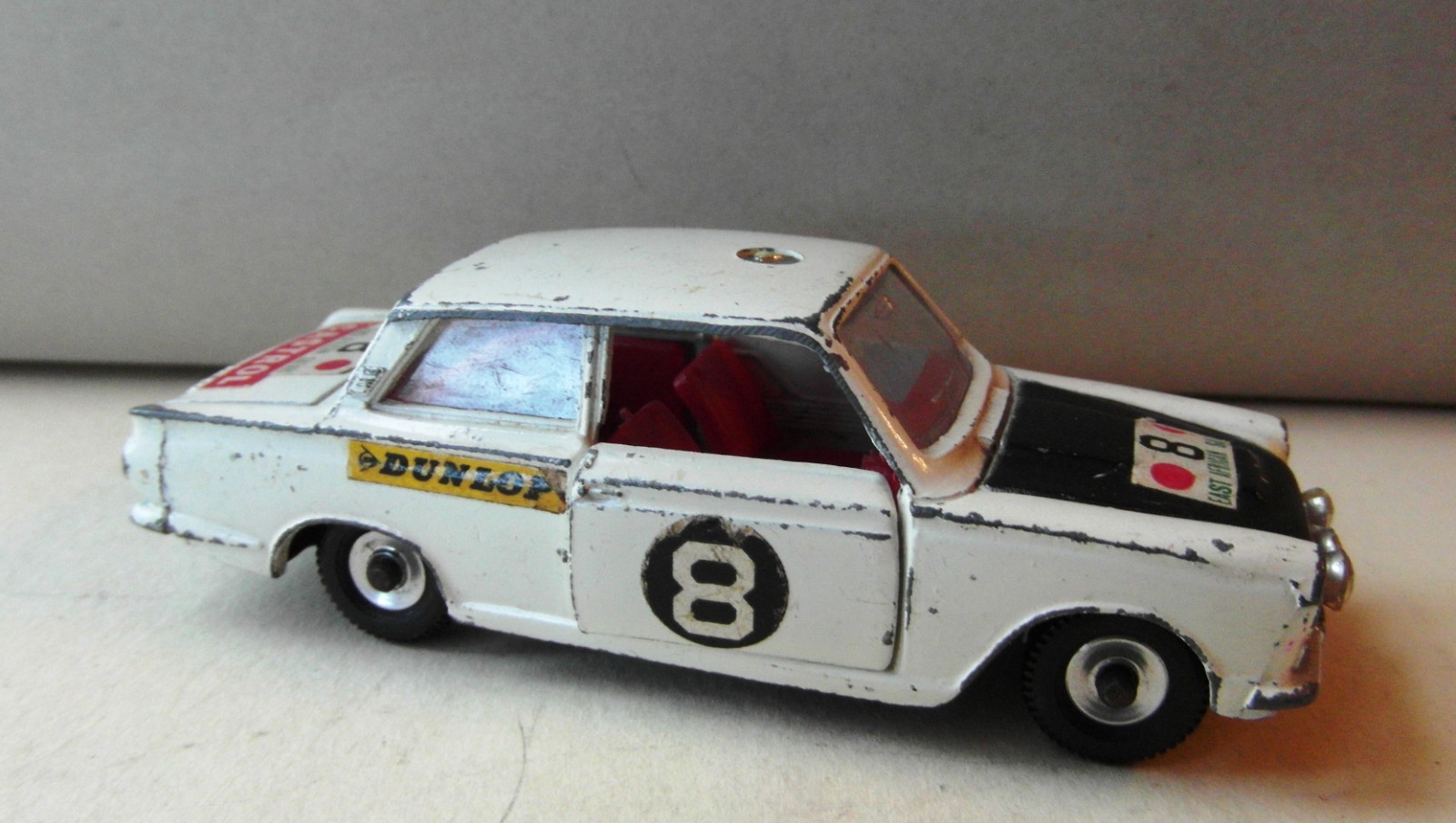 Dinky 212, Ford Cortina Rally - Free Price Guide & Review