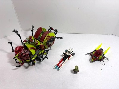 LEGO Galaxy Squad:  Hive Crawler 70708 (2013) + Space Swarmer 70700