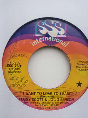 Peggy Scott & Jo Jo Benson - I Want To Love You Baby / We Got Our Bag, 7'', (Viny