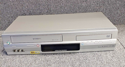 SD-V700 VHS DVD Video Tape Player Japan Vintage Rare Tested OK