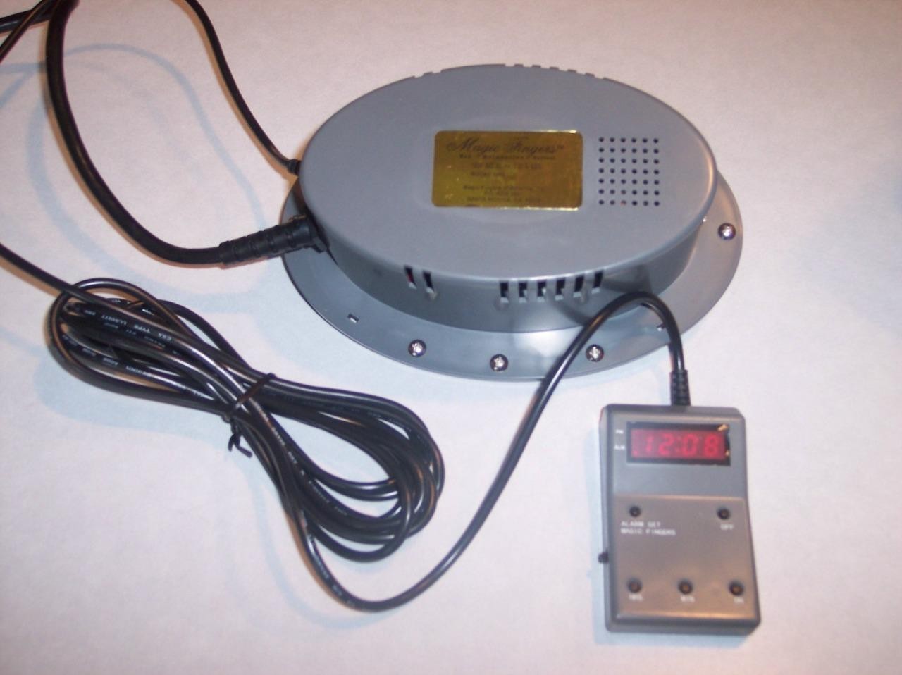 NEW MAGIC FINGERS BED VIBRATOR/MASSAGER. Go to sleep quickly & wake up refreshed