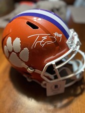 Casque Clemson Tigers taille réelle signé Travis Etienne