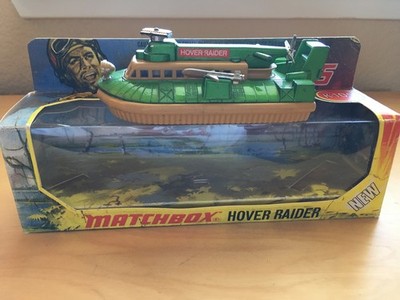 MATCHBOX VINTAGE BATTLE KINGS NO.K105 SR.N6 HOVER RAIDER IN BOX
